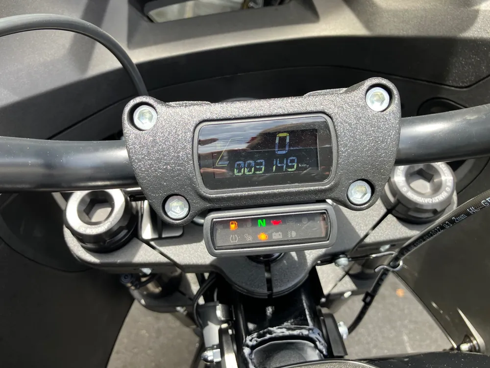 Harley-Davidson FXLRST 2022, чёрный, фото 3