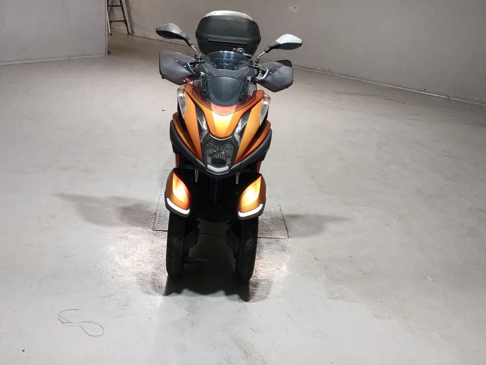 Yamaha Tricity 125, красный, фото 3