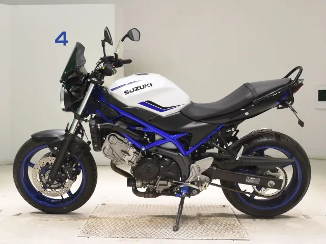 Suzuki SV650 2020, white | blue, фото 2