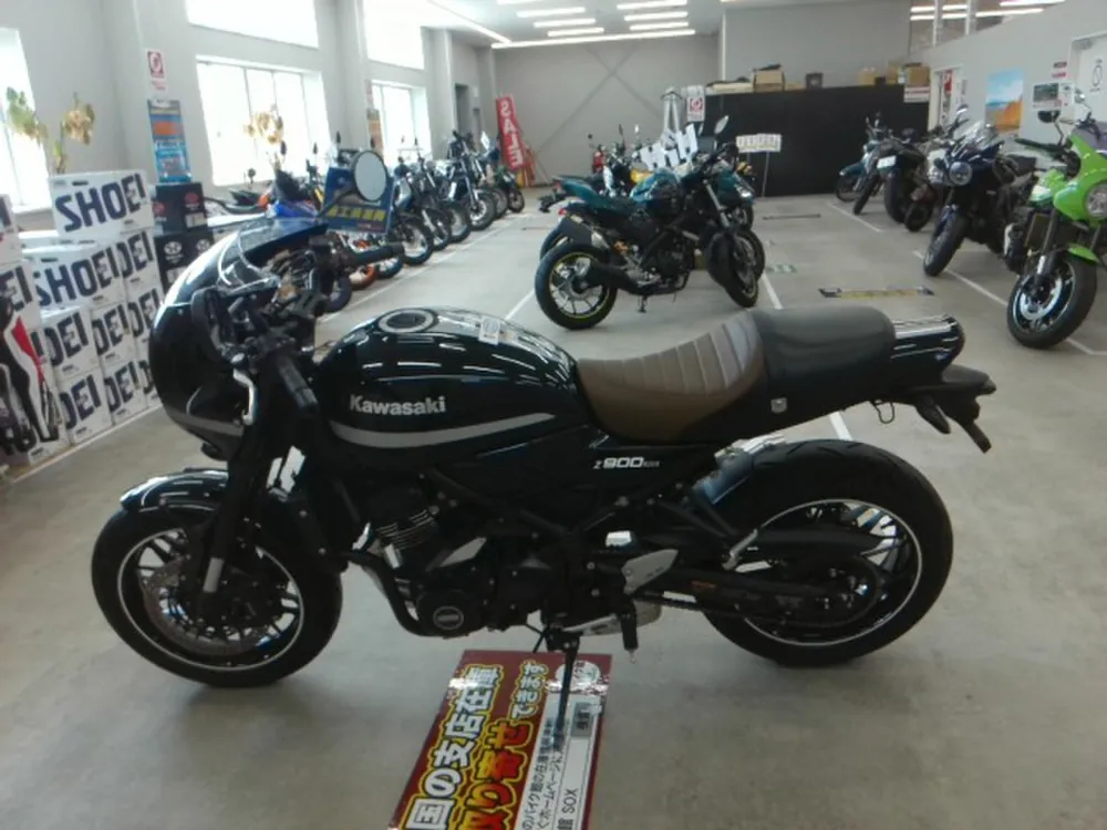 Kawasaki Z900RS 2021, чёрный, фото 2