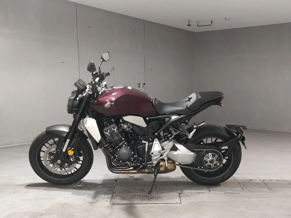 Honda CB1000R 2024, красный, фото 2