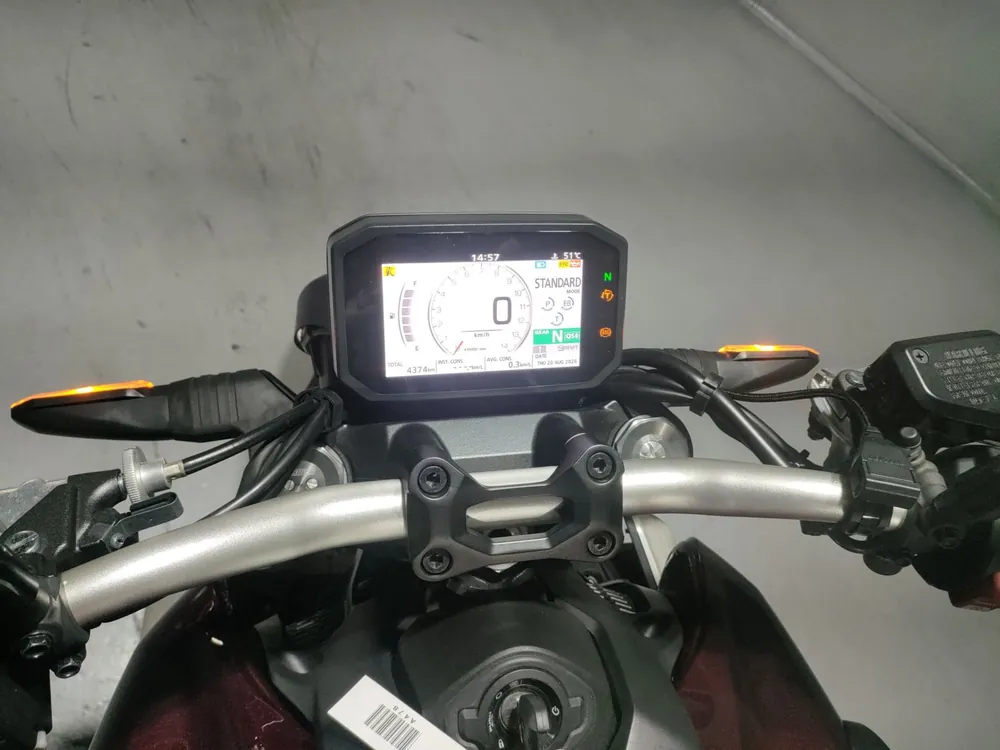 Honda CB1000R 2024, красный, фото 5
