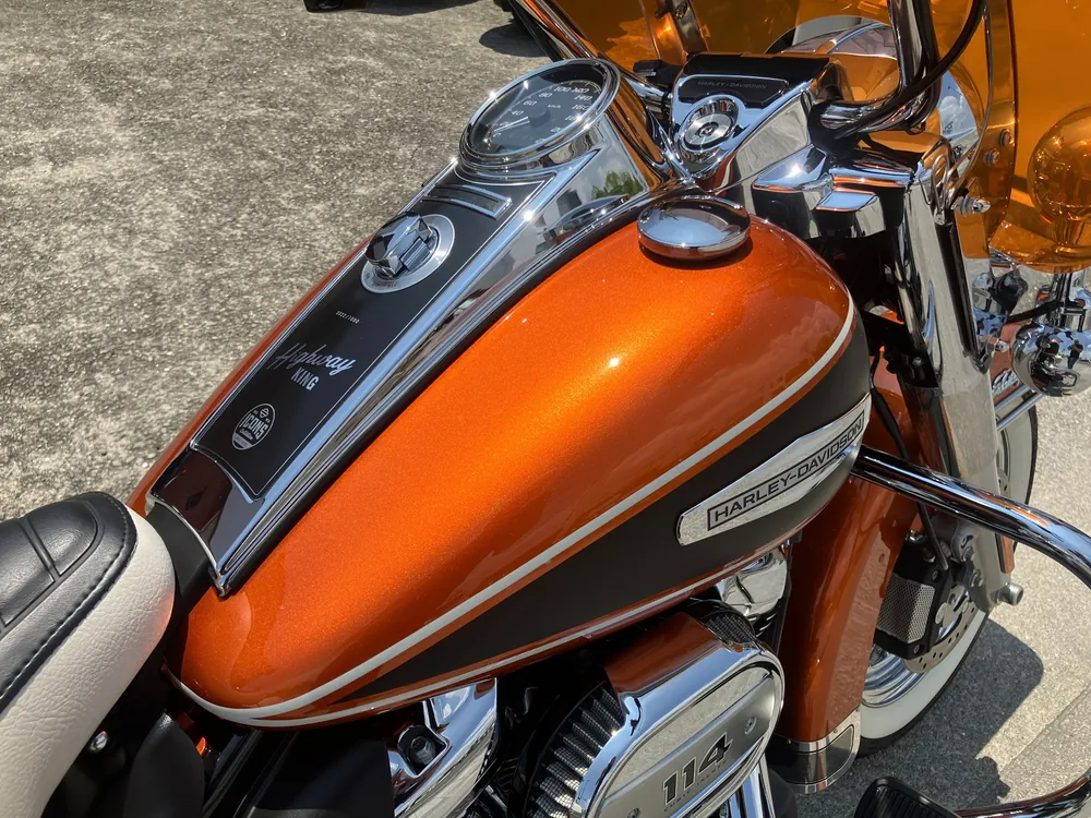 Harley-Davidson FLHFB ELECTRAGLI 2023, оранжевый, фото 17