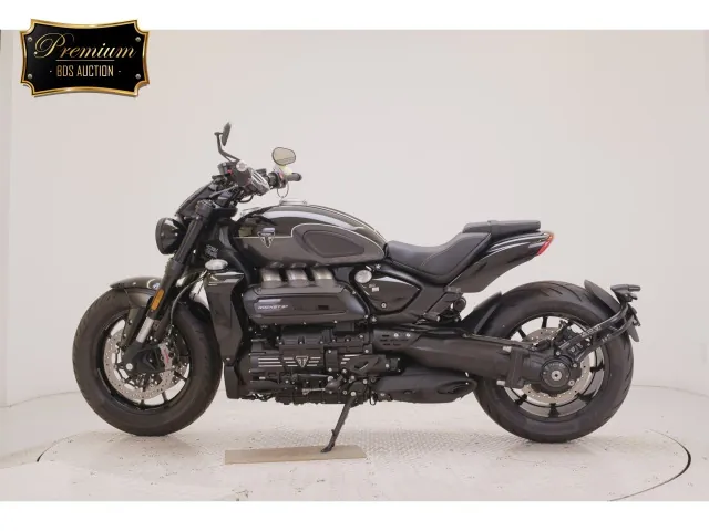 Triumph ROCKET III STORM R 2026, чёрный, фото 2