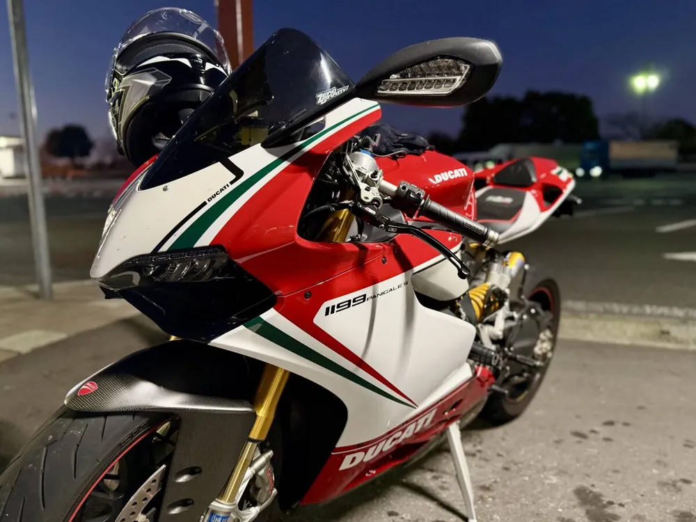 Ducati Panigale S 2012, фото 3