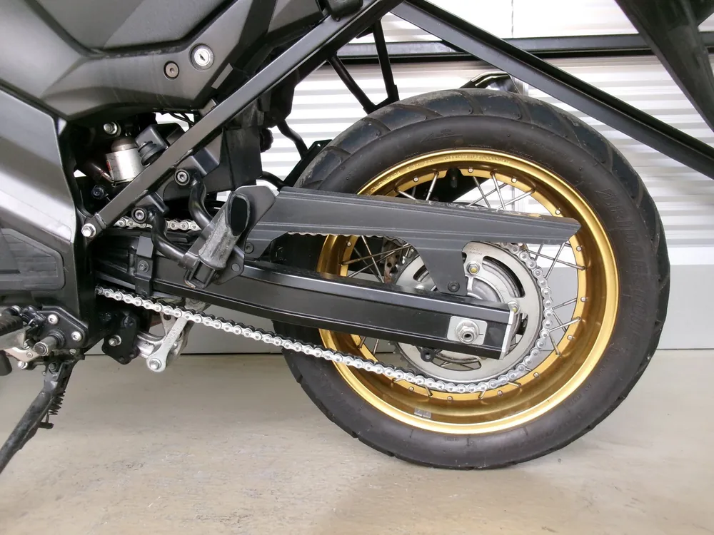 Suzuki V Strom650A 2020, жёлтый, фото 9