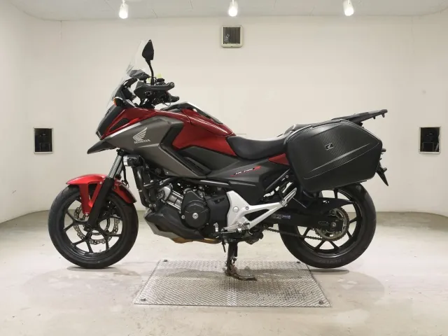 Honda NC750X Type-LD 2020, красный, фото 2