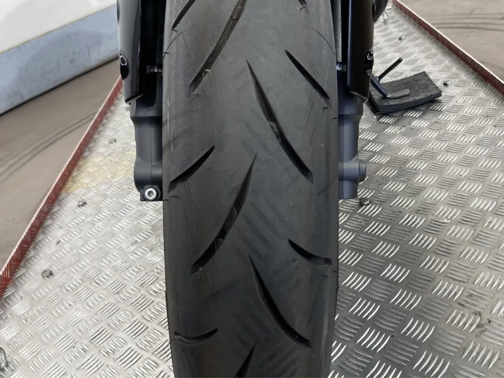 Yamaha Xsr900-2 2024, серый, фото 14
