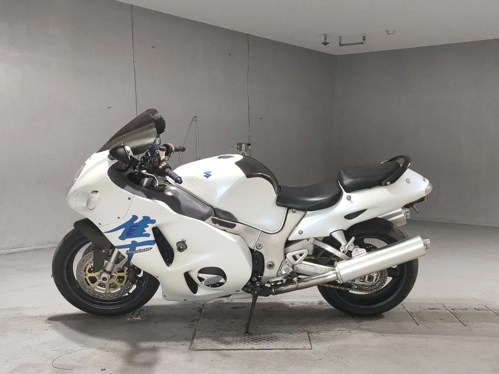 Suzuki GSX1300R Hayabusa 2001, белый, фото 2