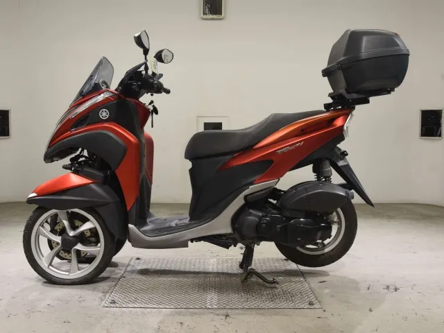 Yamaha Tricity 125, красный, фото 2
