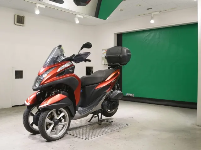 Yamaha Tricity 125, красный, фото 4