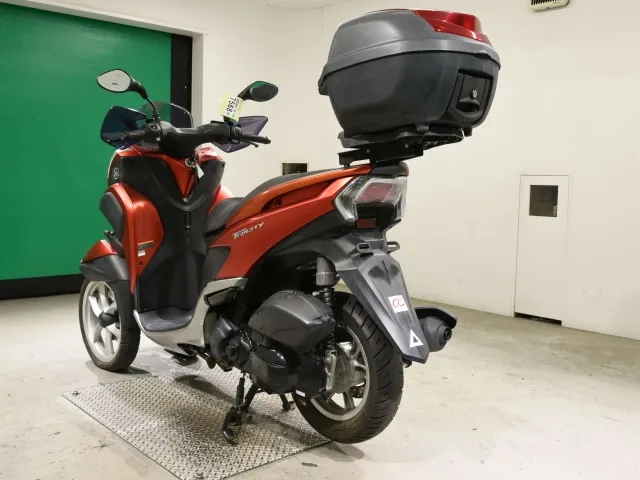 Yamaha Tricity 125, красный, фото 6