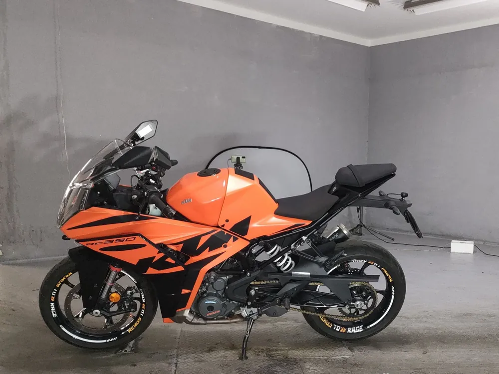 KTM RC 390 2023, оранжевый, фото 2