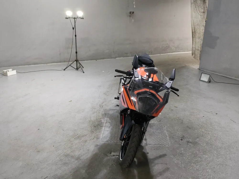 KTM RC 390 2023, оранжевый, фото 3