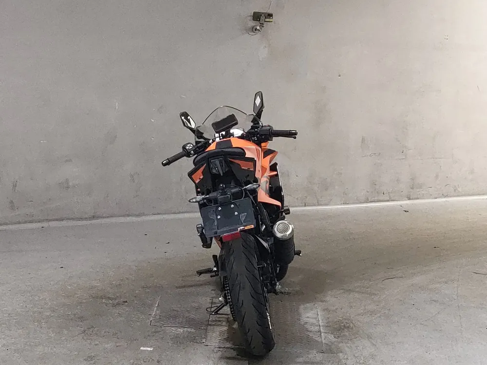 KTM RC 390 2023, оранжевый, фото 4