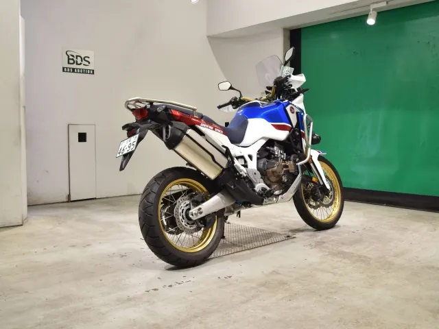 Honda Cfr1000 Africatwin 2019, white | red | blue, фото 5