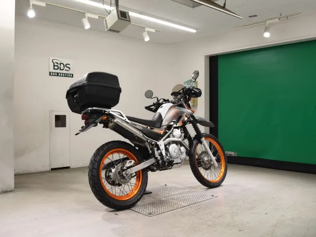 Yamaha Serow 250, оранжевый, фото 5