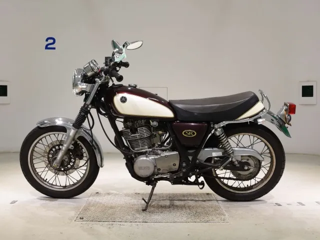 Yamaha SR400 2008, dark red wine, фото 2