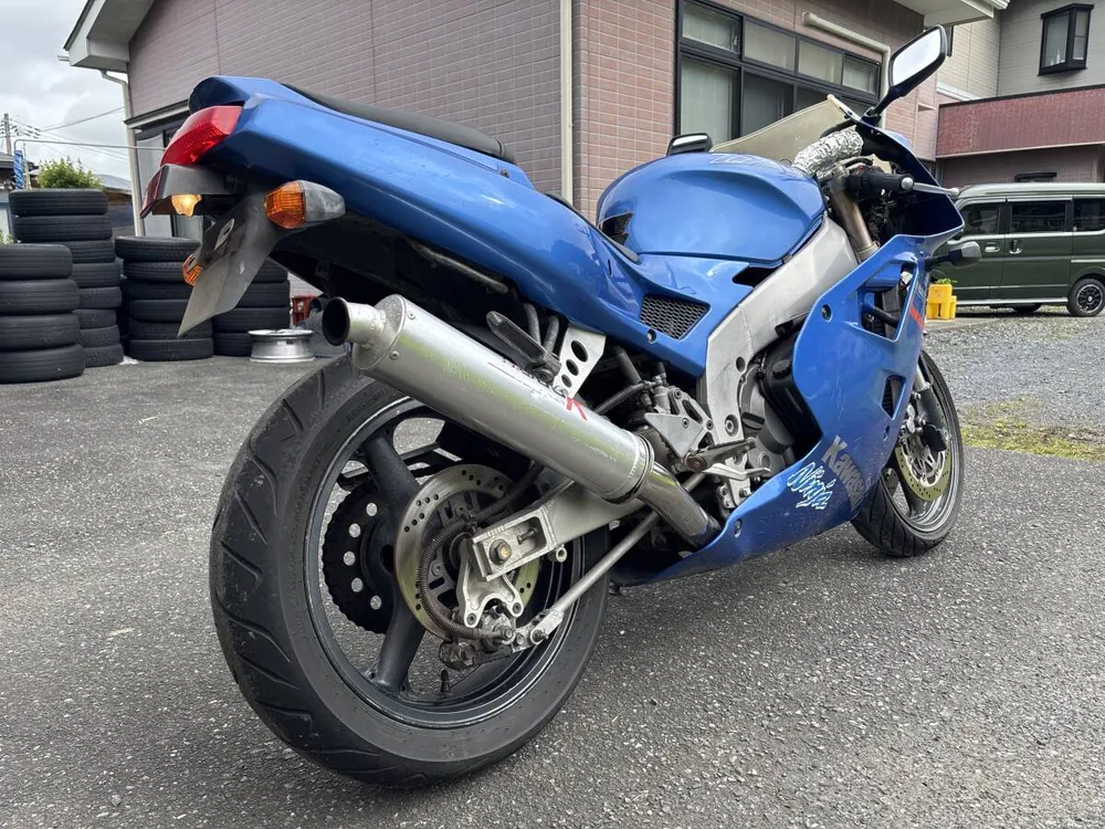 Kawasaki ZXR400 1996, фото 8