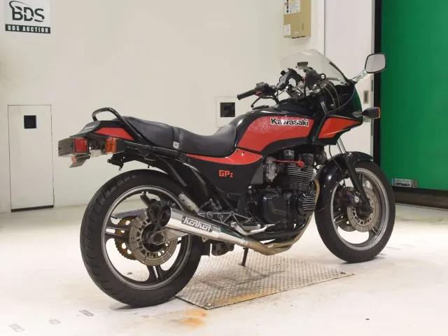 Kawasaki GPZ400F 1983, red | black, фото 5