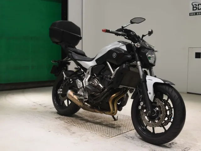 Yamaha MT-07 2014, белый, фото 3