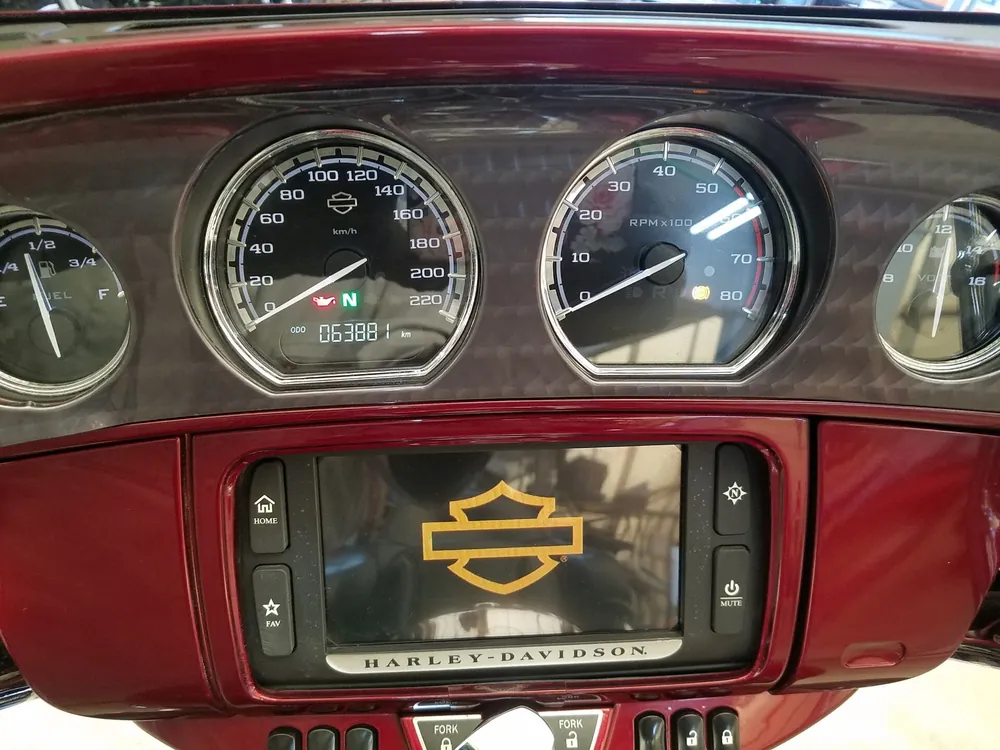 Harley-Davidson HARLEYFLHTKSE CVO 2014, red / purple, фото 3