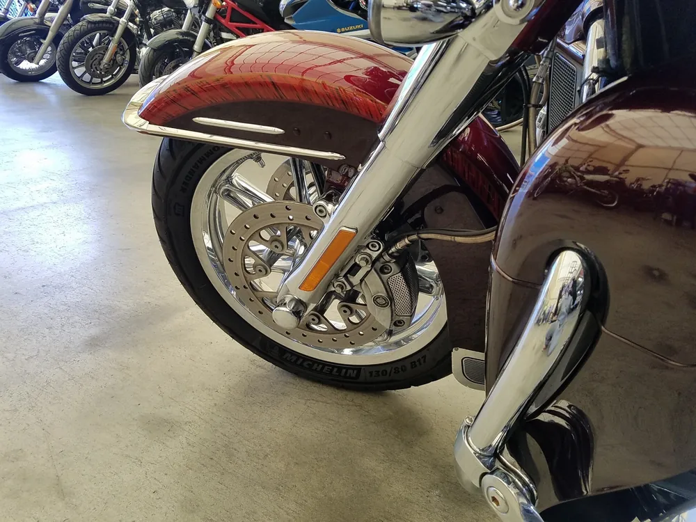 Harley-Davidson HARLEYFLHTKSE CVO 2014, red / purple, фото 8