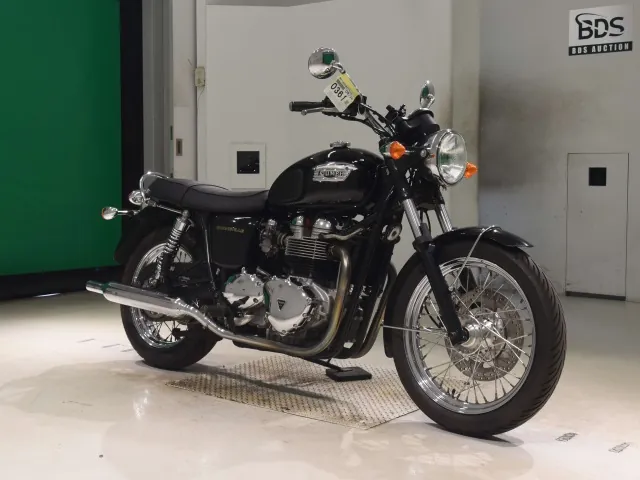 Triumph Bonneville 2003, чёрный, фото 3