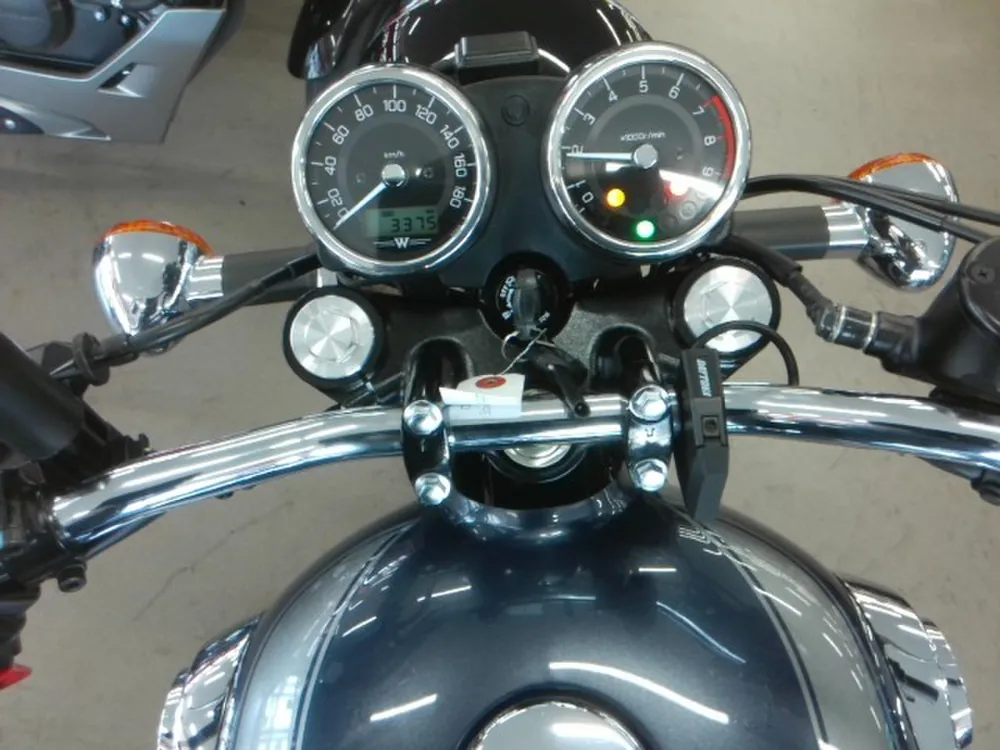 Kawasaki W800-2 2022, синий, фото 3