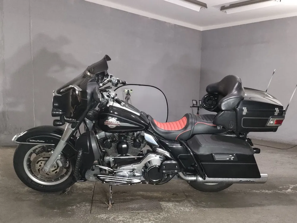 Harley-Davidson FLHTCU-I 1450 2005, чёрный, фото 2