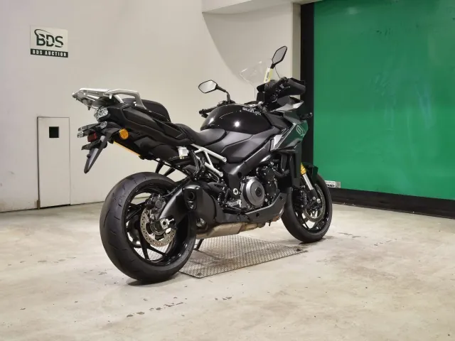 Suzuki GSX-S1000GX 2025, чёрный, фото 5