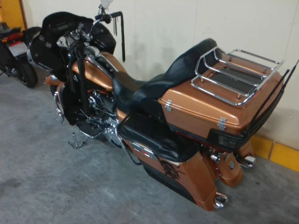 Harley-Davidson FLTR1450 2008, оранжевый, фото 2