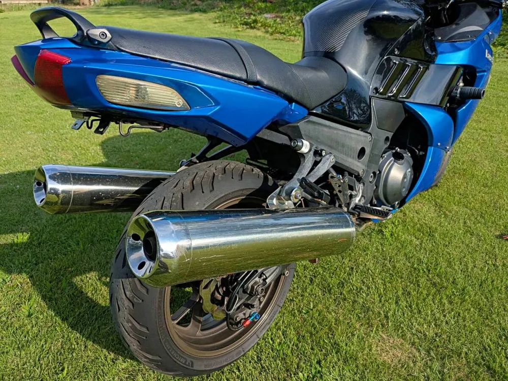 Kawasaki ZZR1400 2006, фото 8