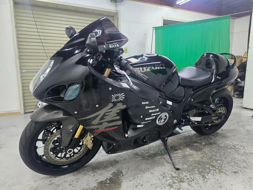 Suzuki GSX1300R 2003, чёрный, фото 4
