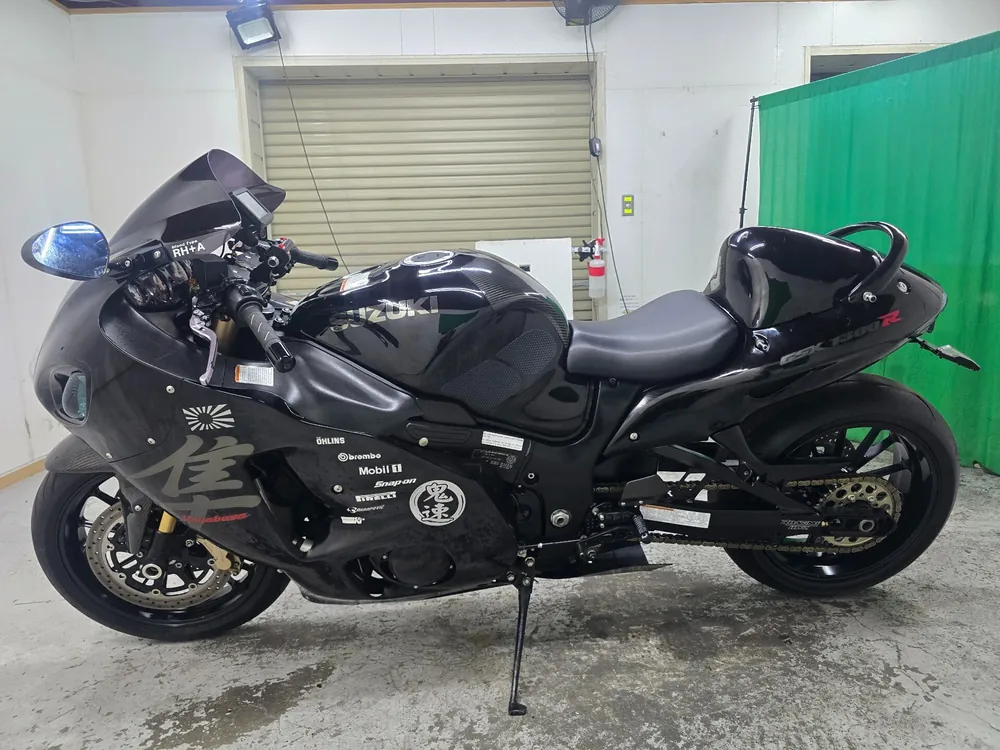 Suzuki GSX1300R 2003, чёрный, фото 5
