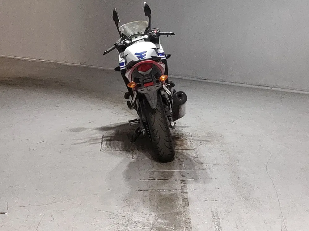 Honda CBR400R ETC2.0 2013, white / red, фото 4