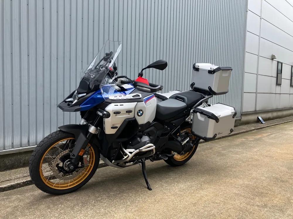 BMW R1300Gs Adv Asa 2026, tricolor color, фото 5