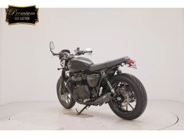 Triumph Street Twin 2018, matt black, фото 6