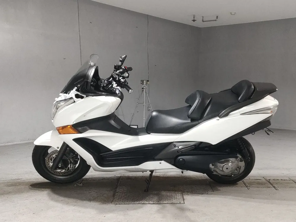 Honda Silverwing600Gt 2009, белый, фото 2