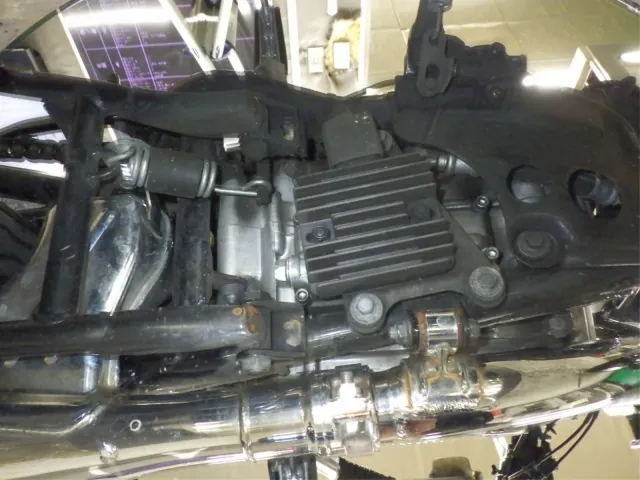 Yamaha SR400 Final Edition Limited 2020, чёрный, фото 7