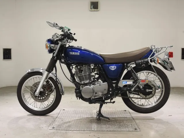 Yamaha SR400 Final Edition Limited 2021, синий, фото 2