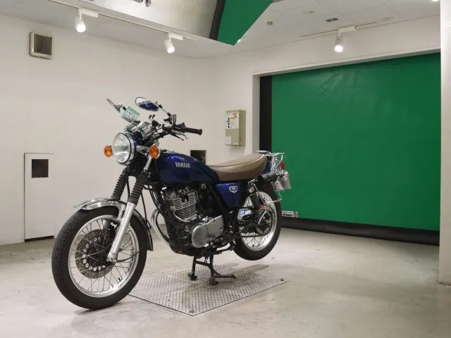 Yamaha SR400 Final Edition Limited 2021, синий, фото 4