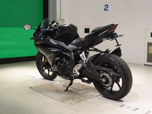 Honda CBR250RR, чёрный, фото 6