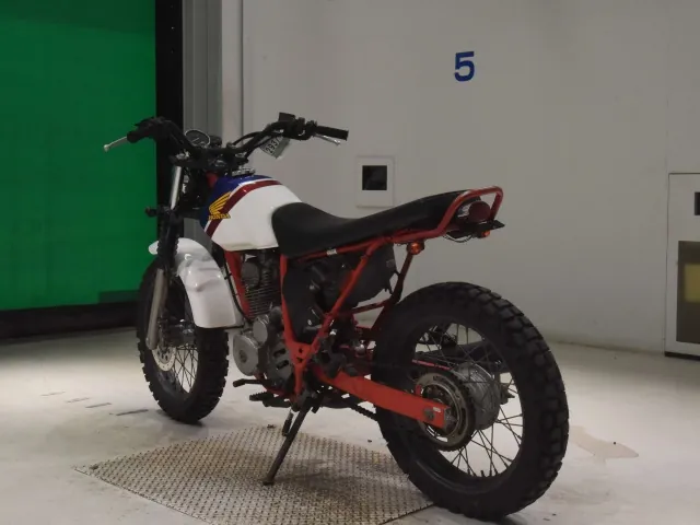 Honda FTR223 MC34, white | red | blue, фото 6