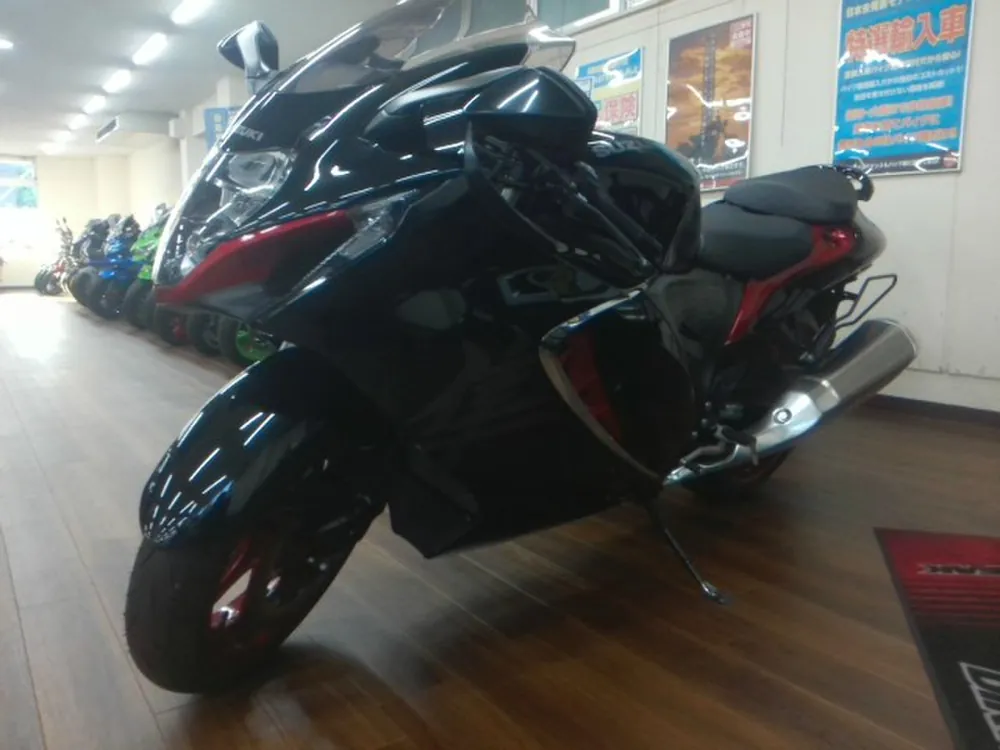 Suzuki Hayabusa 2022, black /w red, фото 4