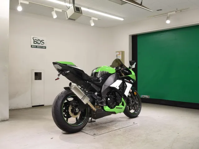 Kawasaki ZX-10R 2015, white | green, фото 5