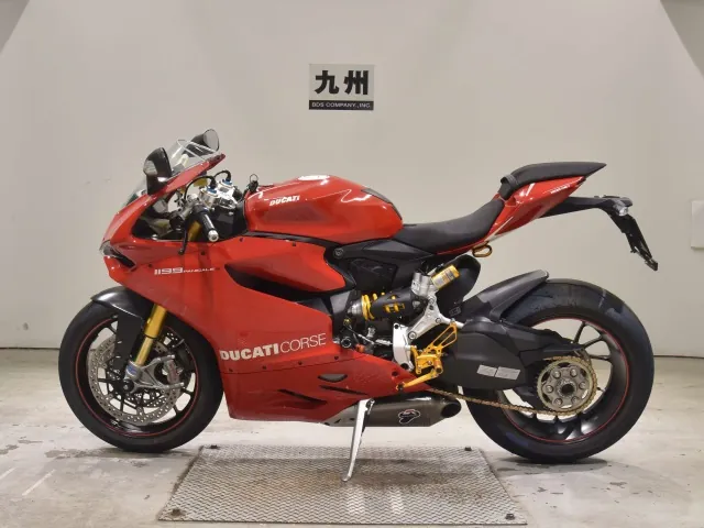 Ducati 1199 Panigale S 2014, красный, фото 2