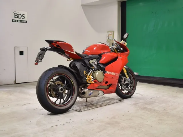 Ducati 1199 Panigale S 2014, красный, фото 5
