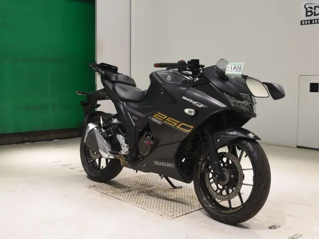 Suzuki Gixxer SF250 2021, чёрный, фото 3