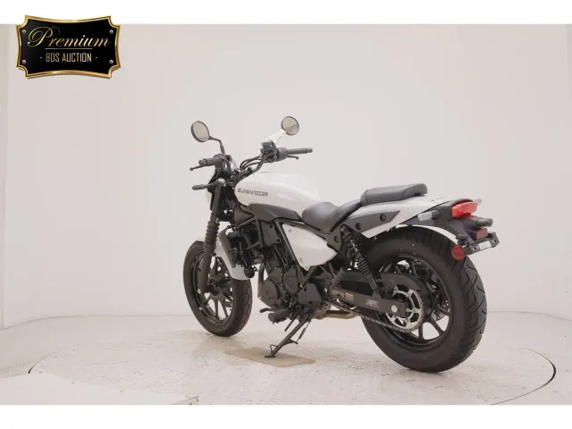 Kawasaki Eliminator 400SE 2026, белый, фото 6